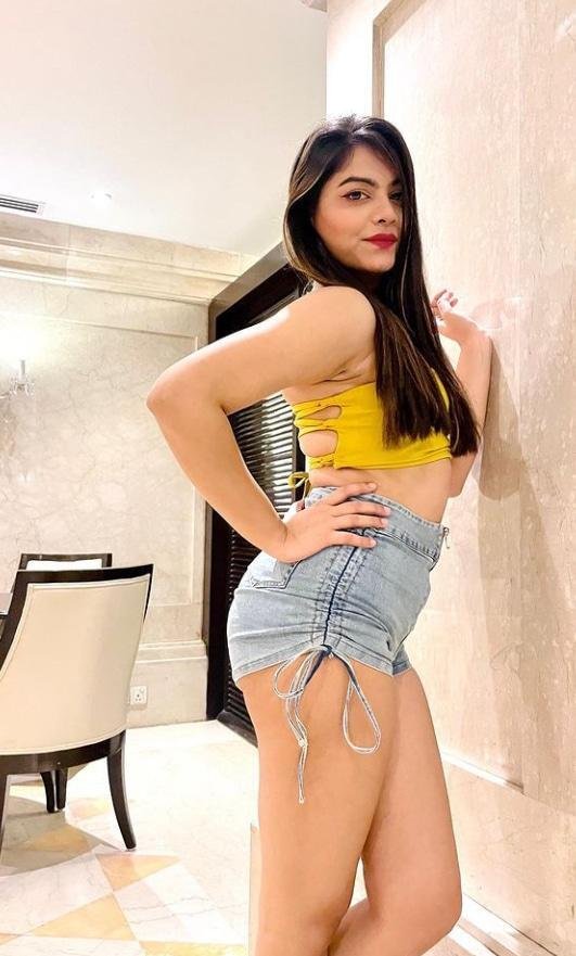 Dwarka call girl service